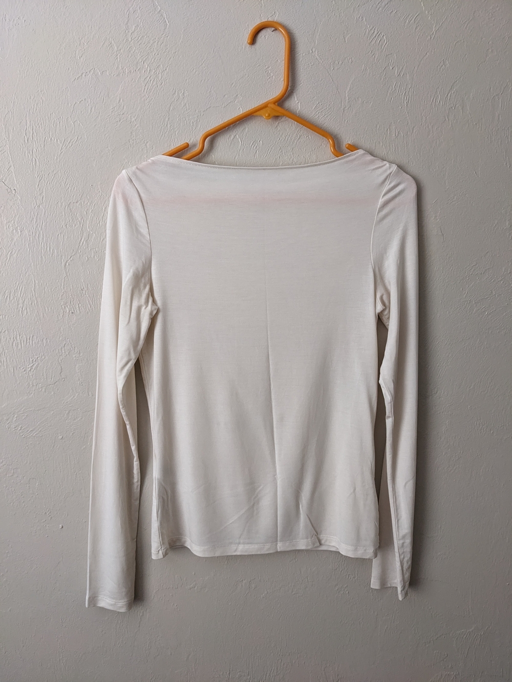 Mango White Long Sleeve Scoop Neck Tee